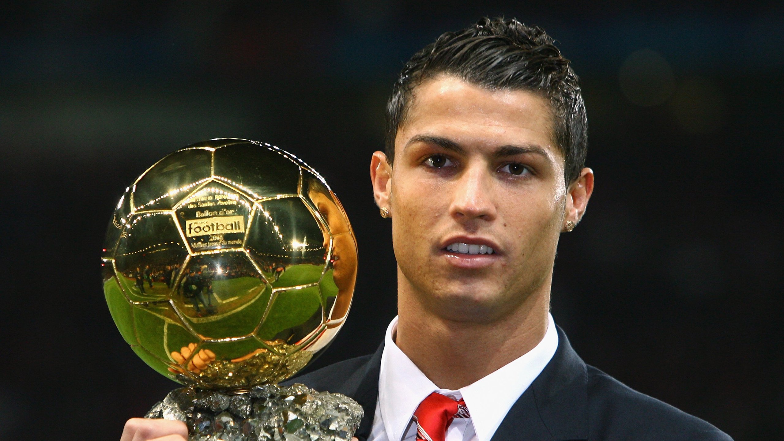 德甲比赛精彩不断，战术创新带来无限可能，德甲比赛集锦